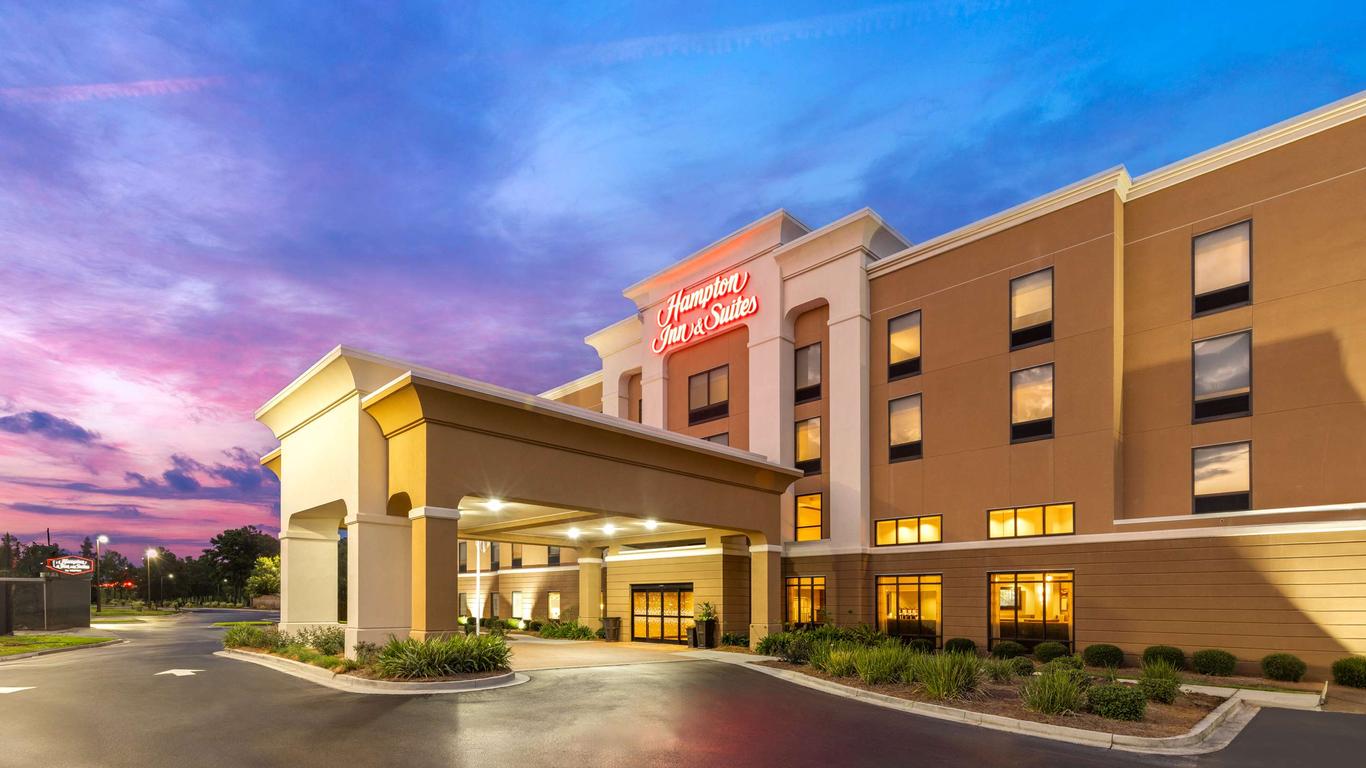 Hampton Inn and Suites Savannah-Airport