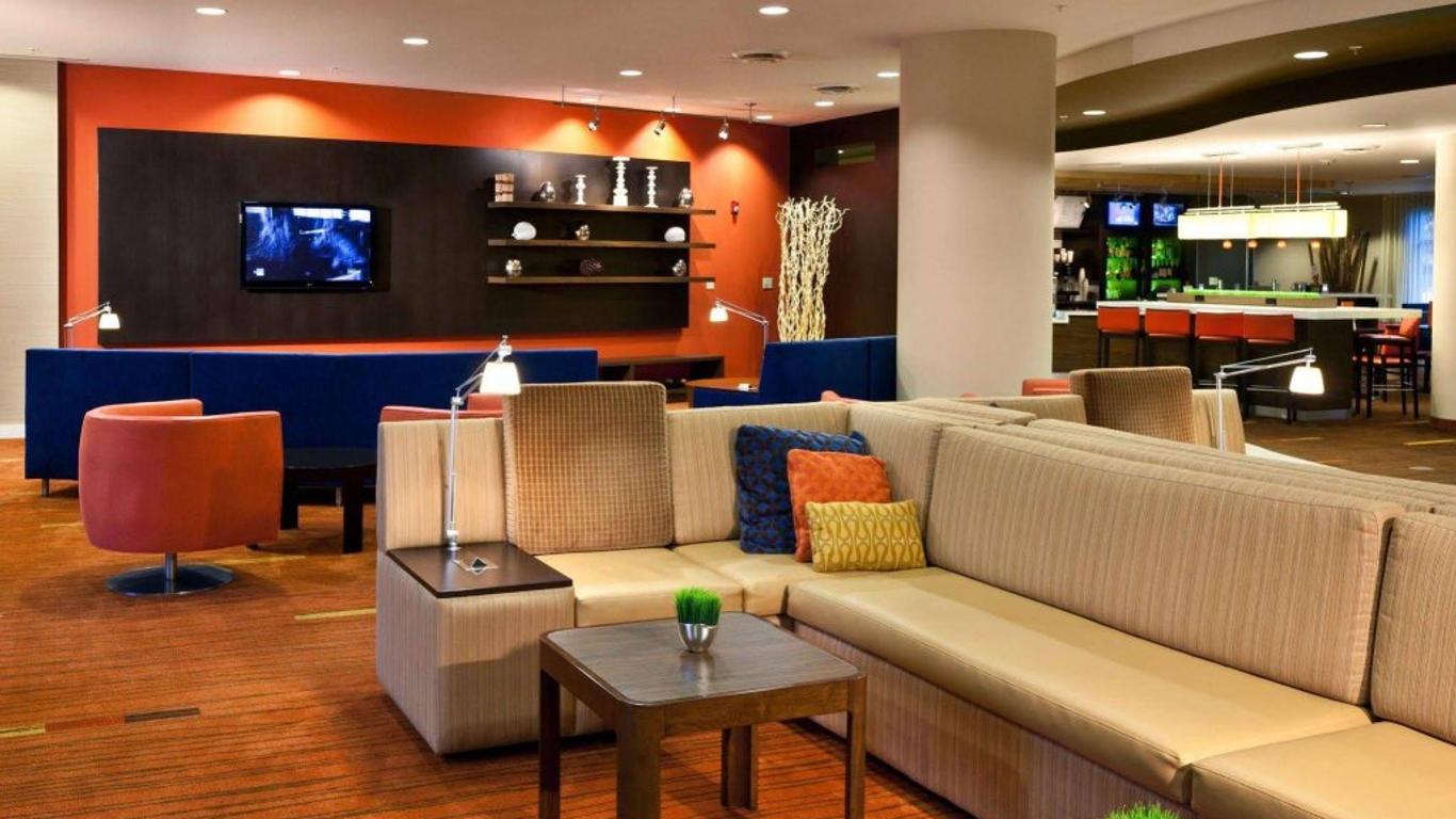 Courtyard by Marriott Easton-Columbus