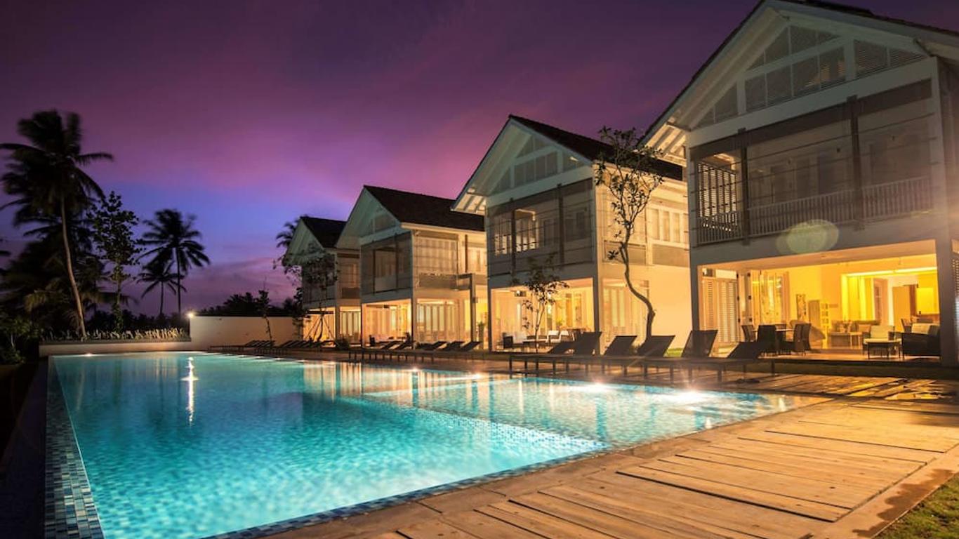 Sri Sharavi Beach Villas & Spa