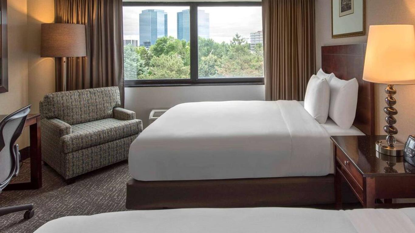 DoubleTree by Hilton Hotel Chicago - Schaumburg