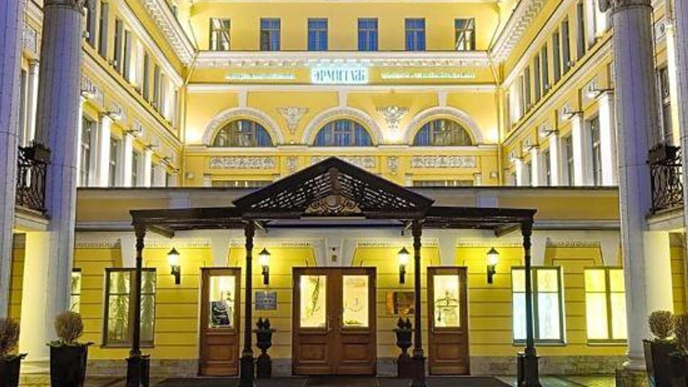 The State Hermitage Museum Official Hotel