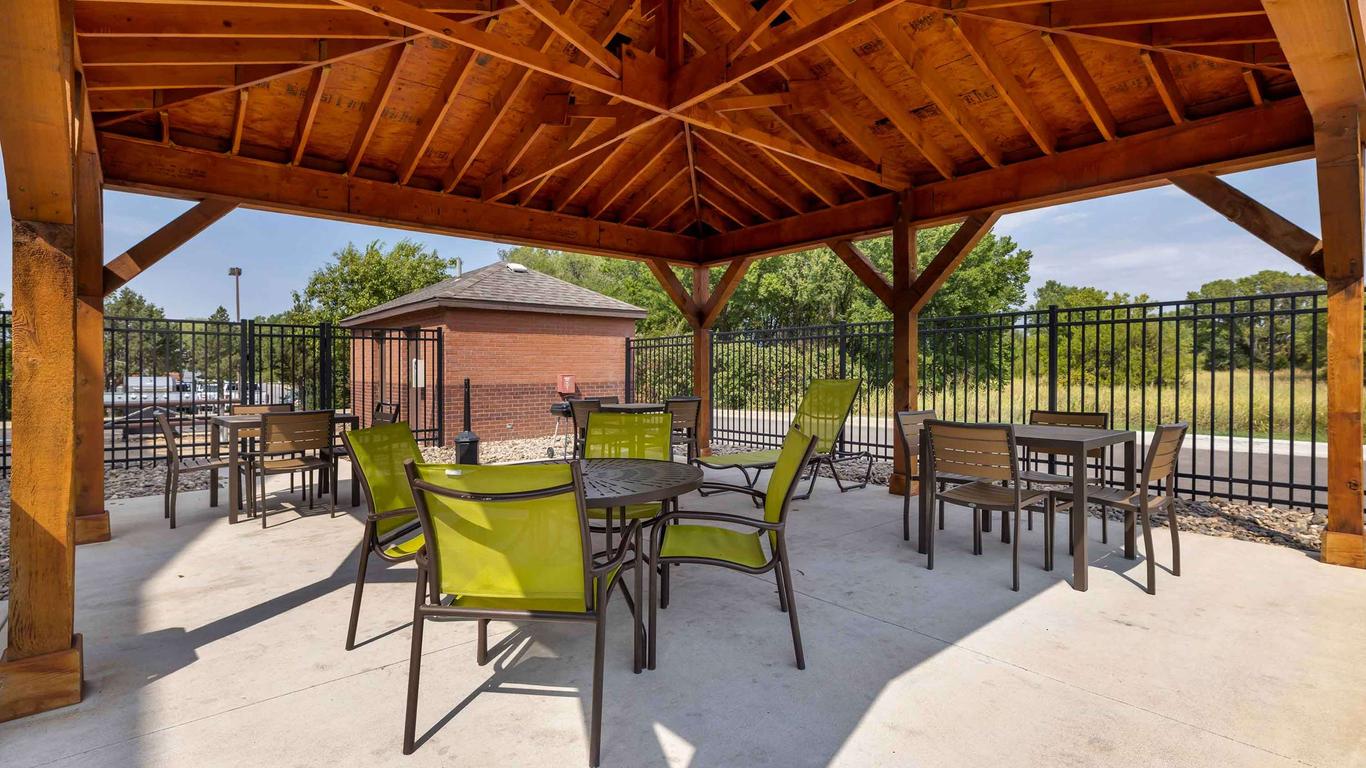 Extended Stay America Suites - Wichita - East